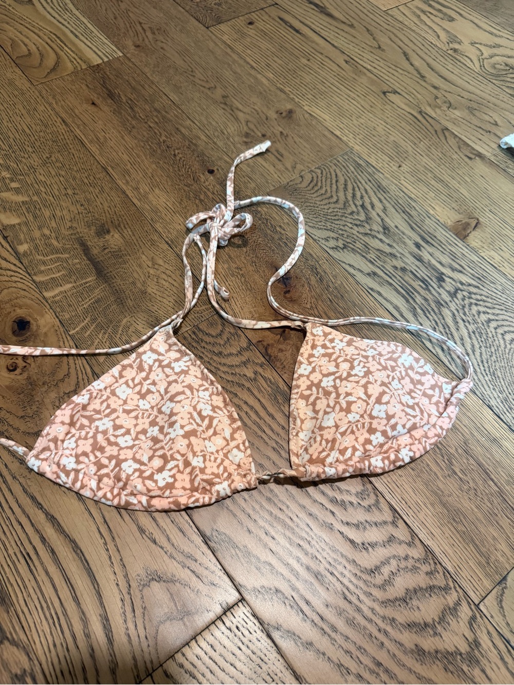 Bikini top